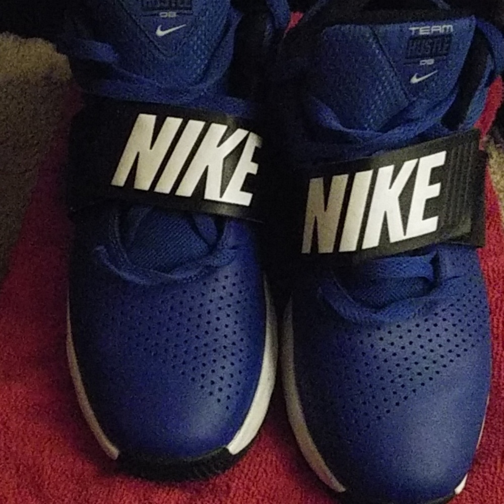 Boys Nike's Blue & Black
